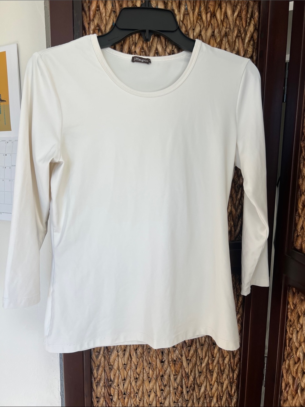 J. McLaughlin Cream Long-Sleeve Crew Tee size S
